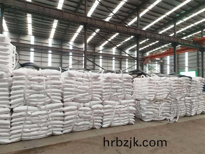 倉(cang)庫擺放(fang)區