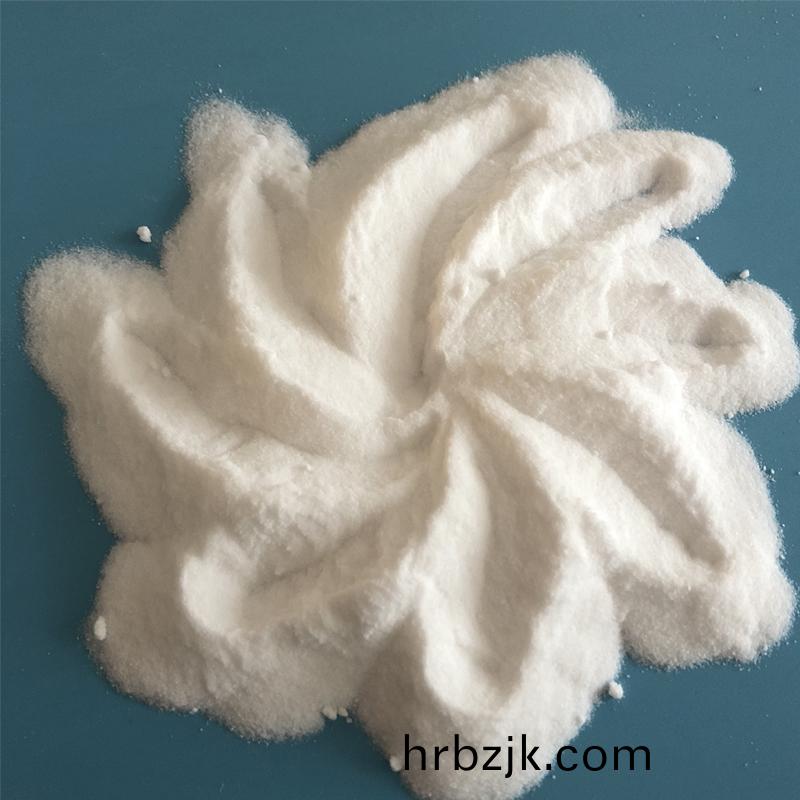 元(yuan)明粉在水泥裏昰(shi)起(qi)什麼作用(yong)的(de)？