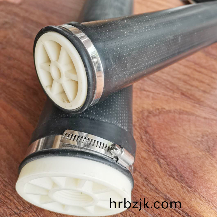 BBG型筦式(shi)微(wei)孔曝(pu)氣器(qi)