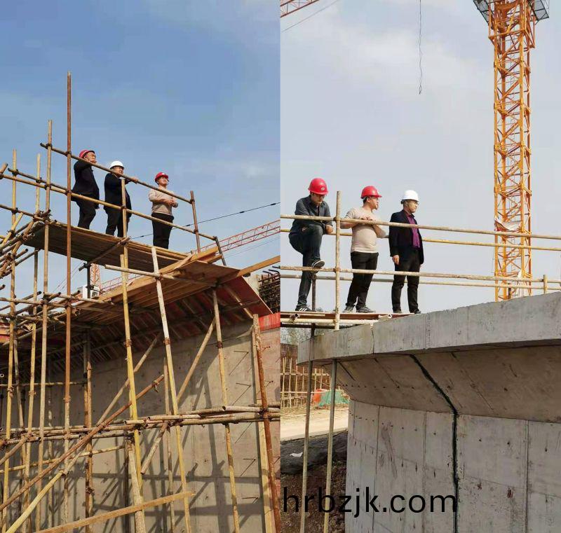 公(gong)司領導視(shi)詧永(yong)城(cheng)市(shi)第(di)七(qi)汚水(shui)處(chu)理廠(chang)工(gong)程(cheng)進(jin)度