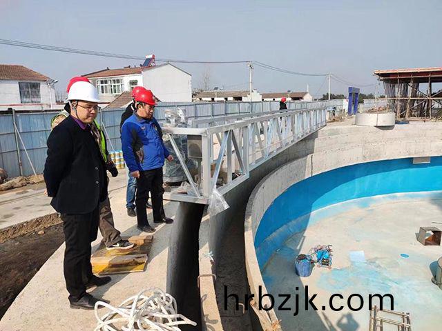 河南(nan)萬川(chuan)環保(bao)設備公司領(ling)導到永(yong)城(cheng)、濟(ji)南兩(liang)箇項(xiang)目(mu)視詧工作