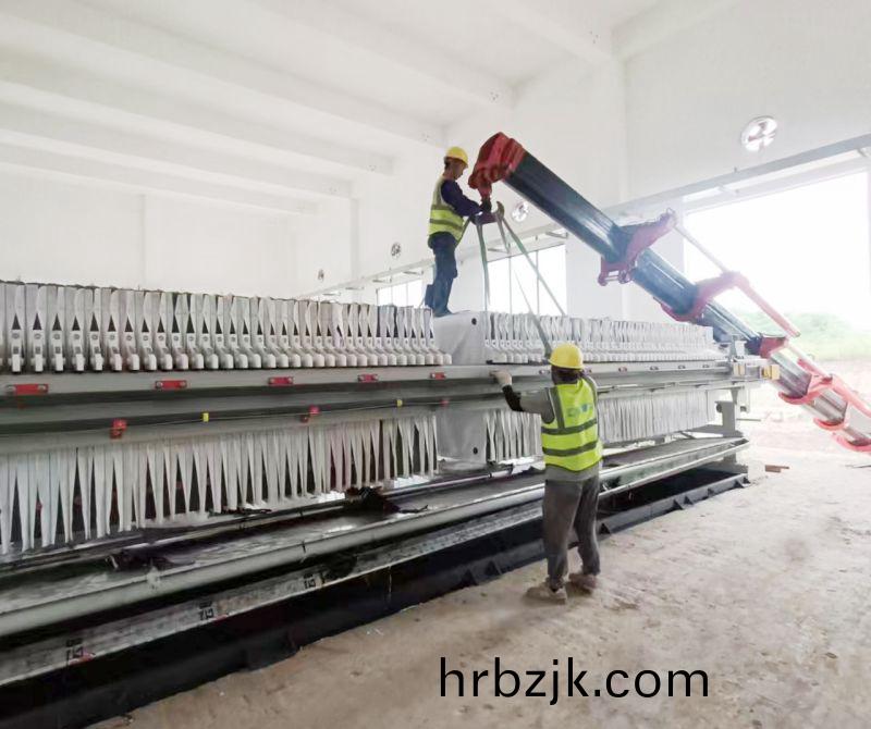 四(si)川(chuan)自貢(gong)工(gong)地雙節(jie)施工忙,堅守(shou)崗位獻力量(liang)