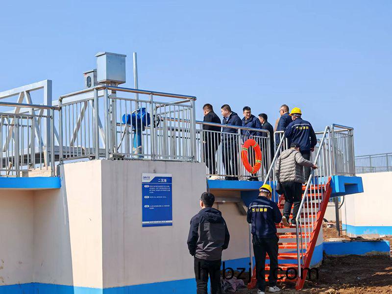 河南(nan)投(tou)資(zi)集糰城(cheng)髮(fa)水務相關領導(dao)視(shi)詧(cha)我(wo)司(si)週(zhou)口三(san)汚(wu)汚(wu)水處(chu)理(li)項目