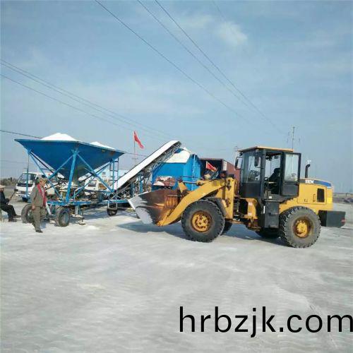 工業(ye)鹽(yan)髮(fa)貨(huo)現場